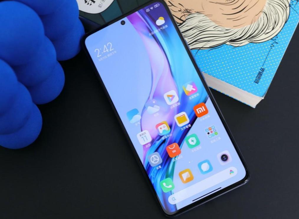 大空间高配置超值选择 (2022年换手机首选这3款运行速度快)