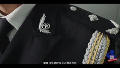 4米高的河岸说跳就跳，只为了......