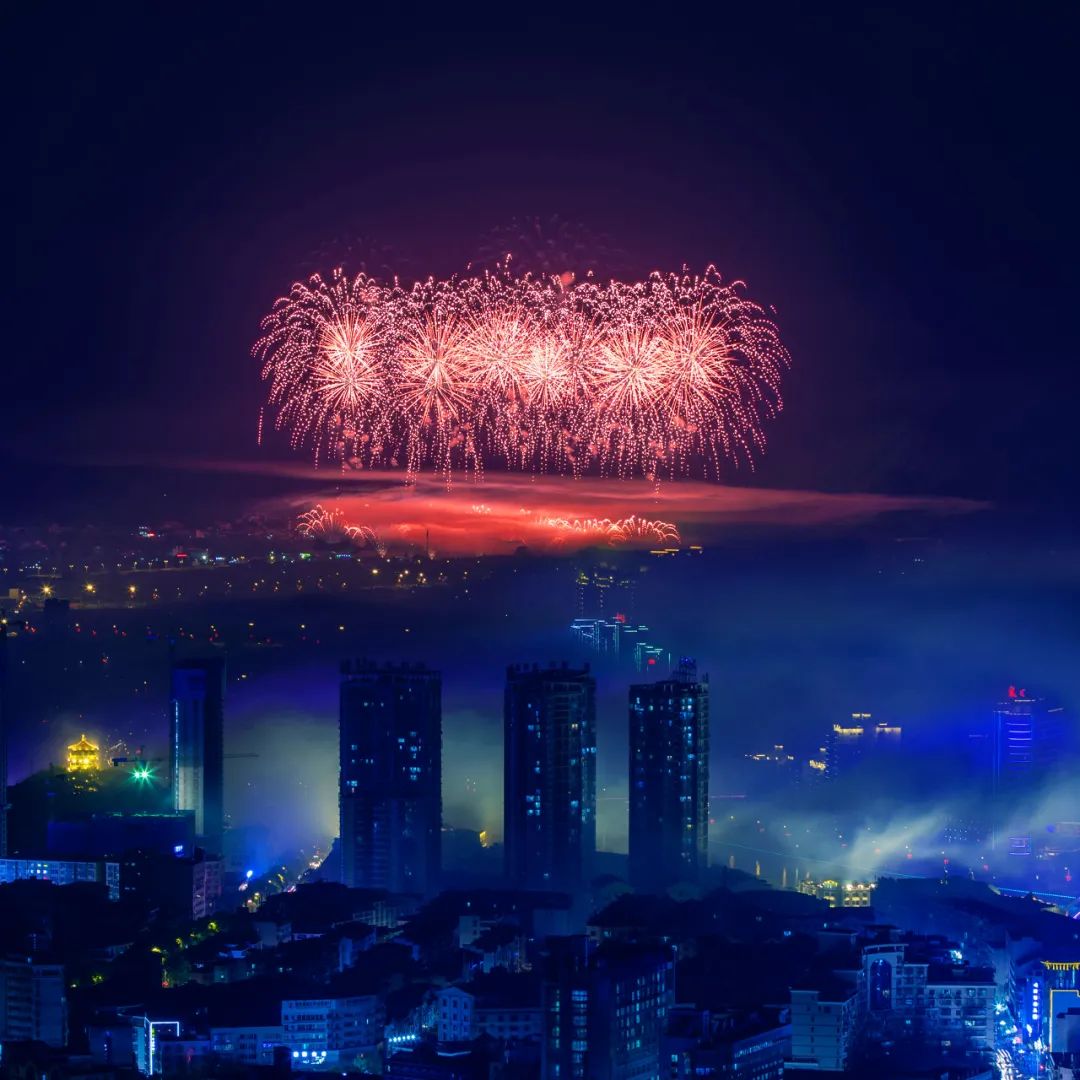 湖南美食小县城,湖南第二大最穷城市