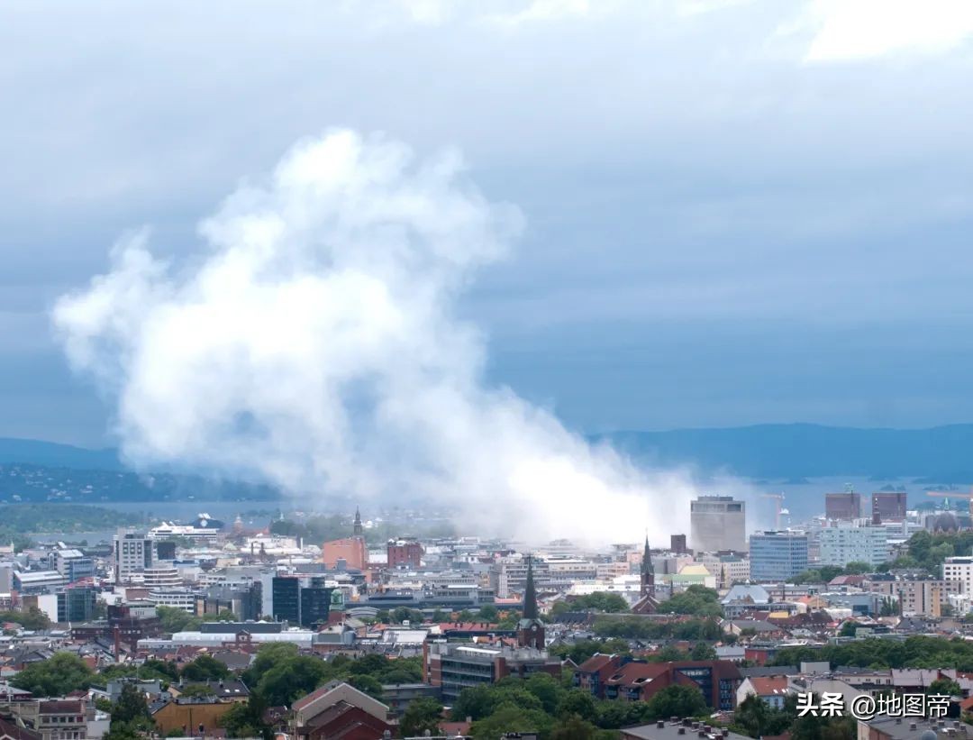 挪威杀77人判21年的电影,挪威杀77人判21年法律变了吗