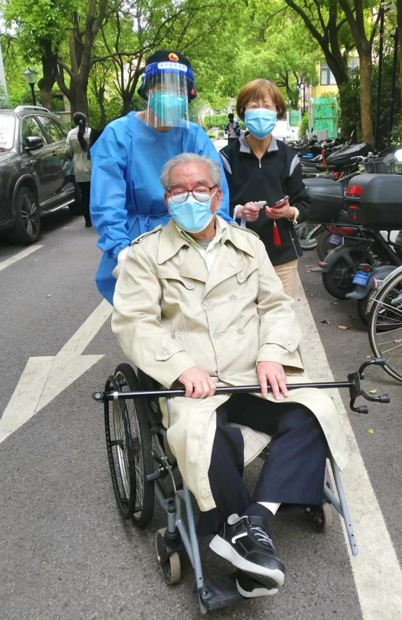 解封了，我先感激好邻居