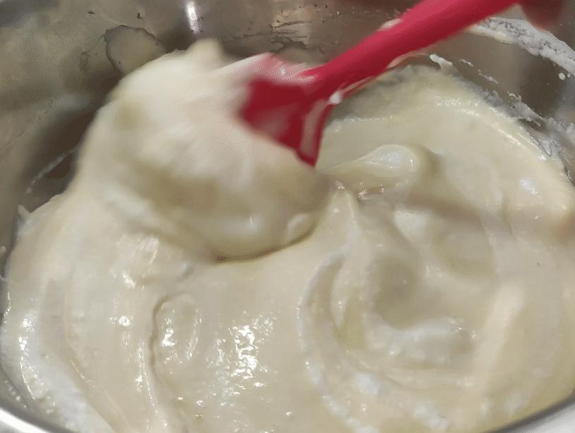 教你制作戚风蛋糕香甜美味喧软,一看就会做的戚风蛋糕详细做法