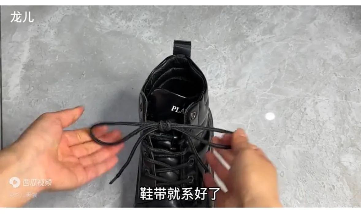 鞋带不容易松的系法图解视频,鞋带怎么系又不松又好看又简单