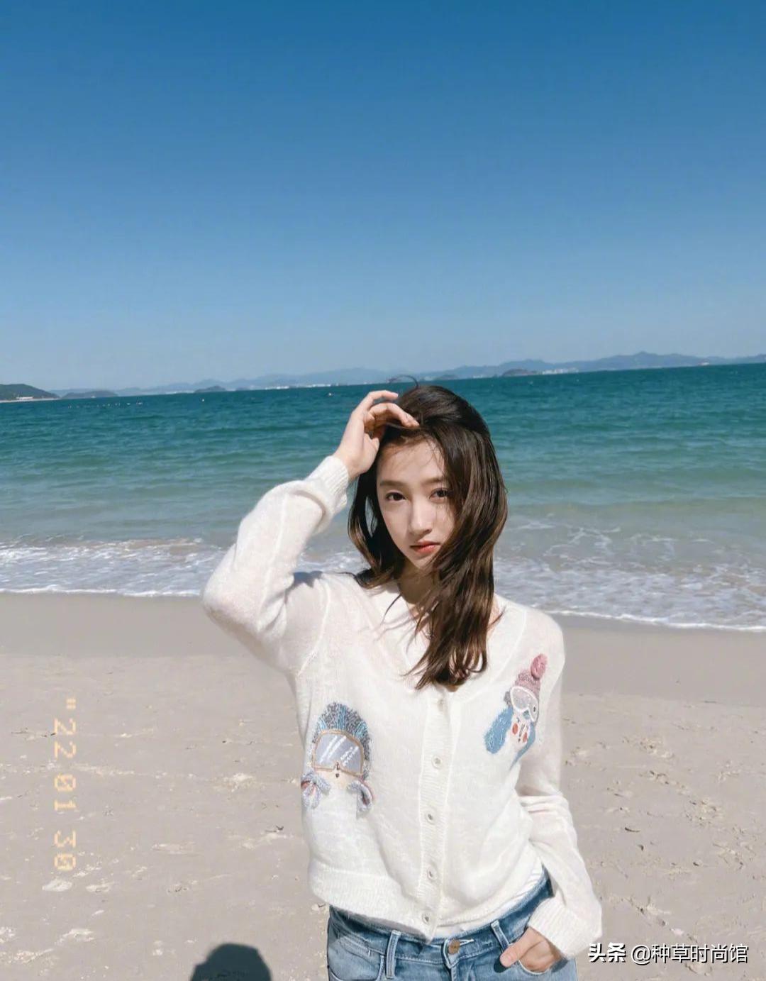 八字刘海怎么打理才不会显头秃,12岁圆脸头秃长发适合剪什么刘海