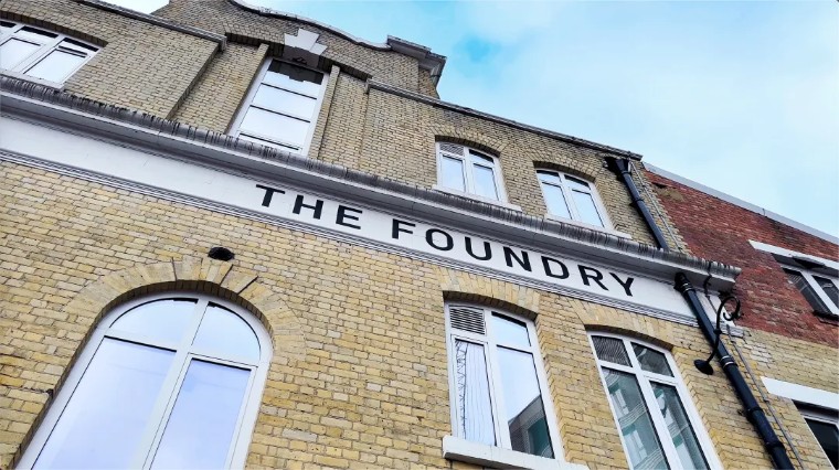 二区价格一区地段肯宁顿宝藏小区OvalVillage