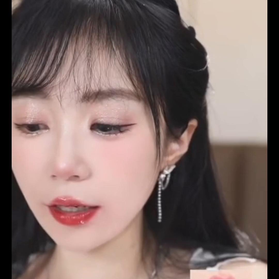 眼妆搭配眼影笔,眼妆搭配口红