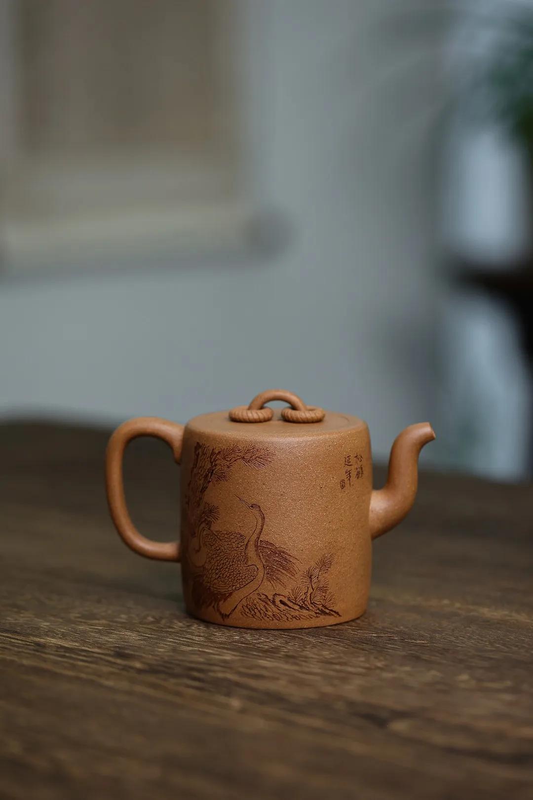 正宗宜兴纯手工段泥紫砂茶壶,宜兴紫砂茶壶四方瑞兽原矿老紫泥