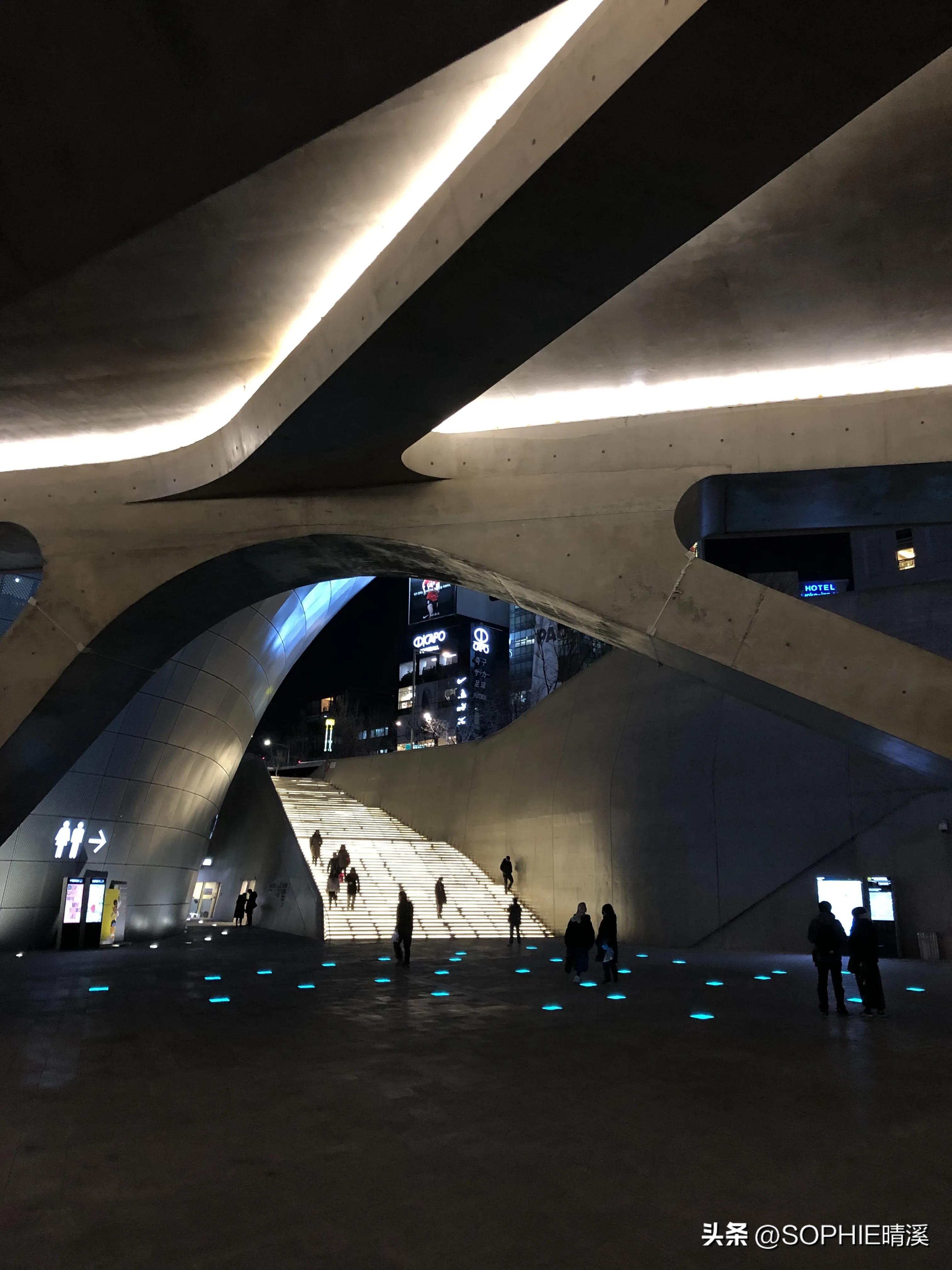 缇庡鏀荤暐闊╁浗,棣栧皵缇庡绠＄悊