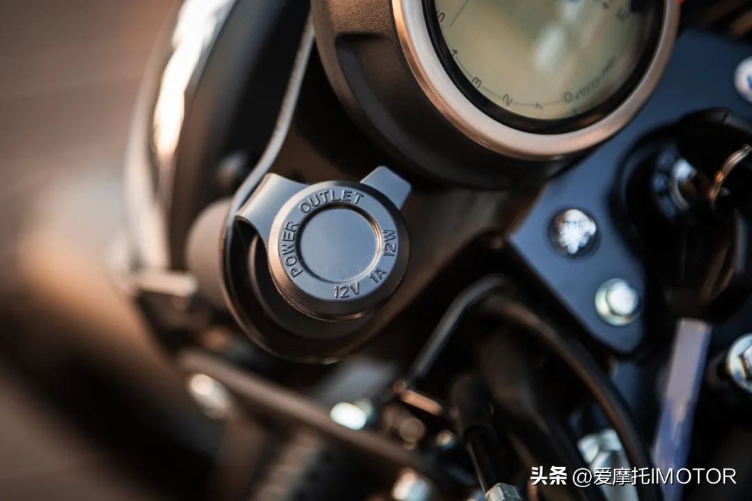 雅马哈gt150最新款,雅马哈发布通勤复古车gt150fazer