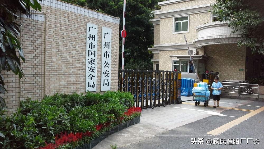 他是个丈夫还是个懦夫？法医陈世贤眼中的广州宾馆男子浴缸自杀案