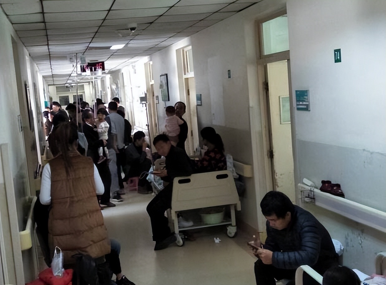 “出*身卖**体”7天赚10万！00后大学生赚快钱上瘾，要钱但不想工作