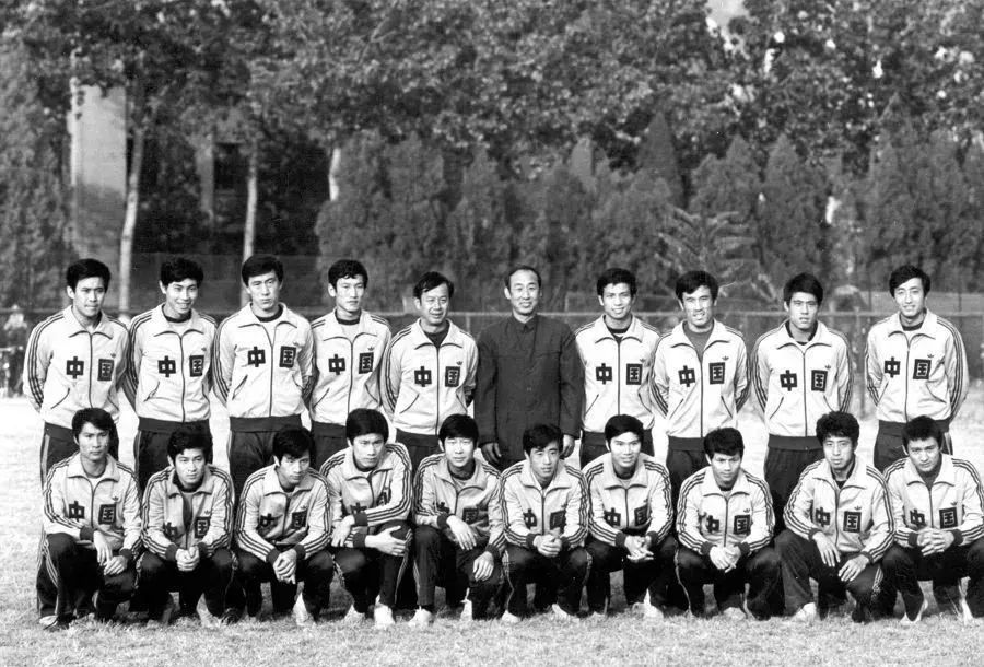 世界杯足球幕后故事,足球世界杯的由来