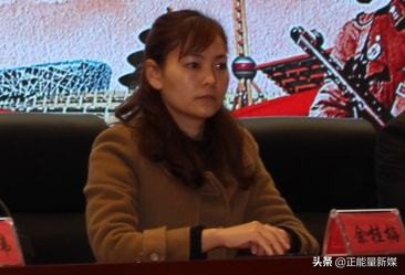 巴中六中举行“传承红色基因·践行雷锋精神”雷锋月活动启动仪式