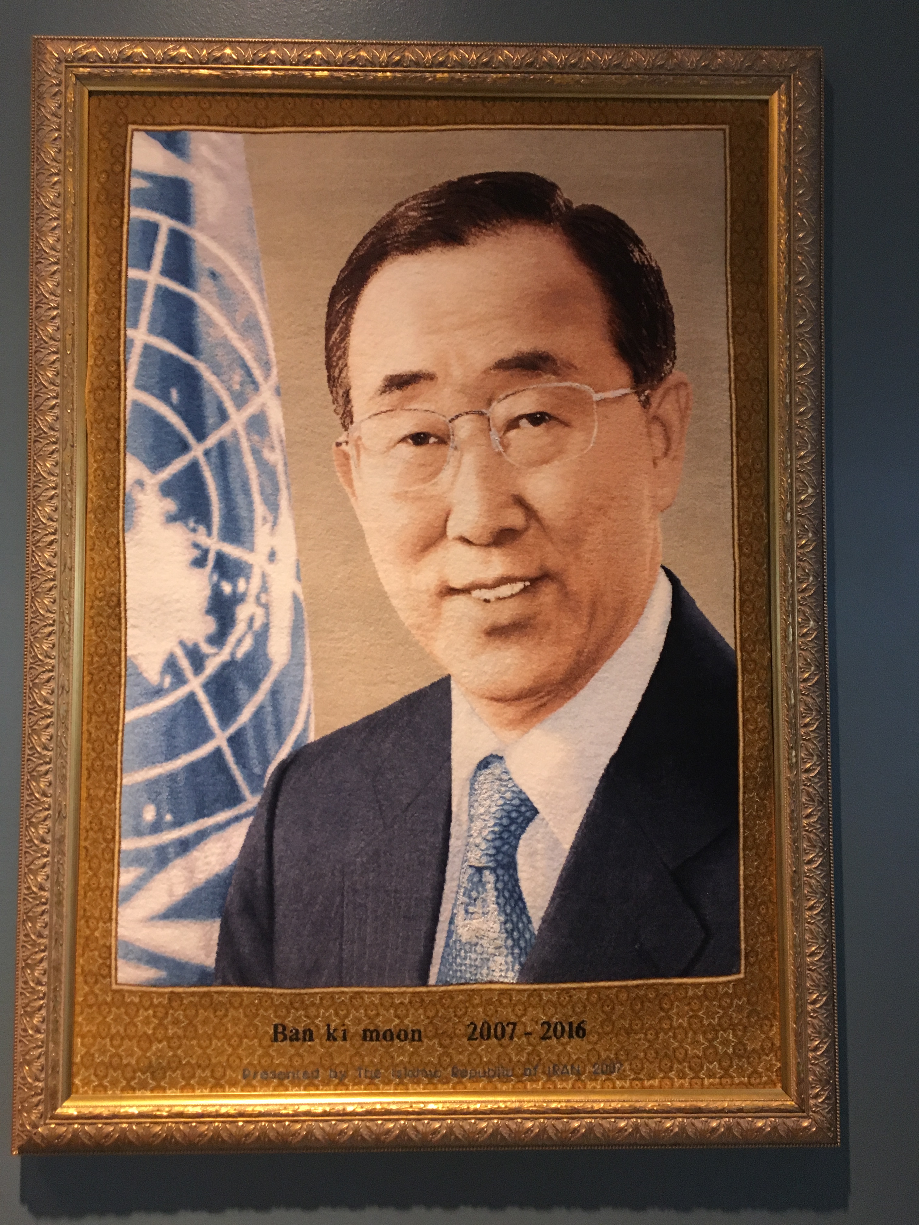 野果(富豪的遗嘱续集)