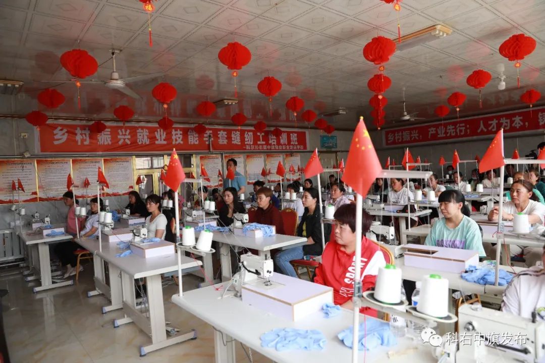 缝纫车间“缝出”幸福致富画卷