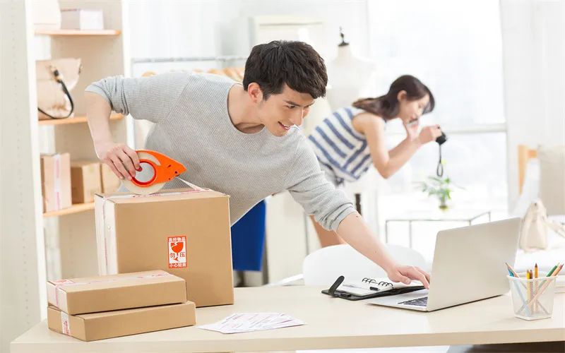 足不出户赚钱,怎么才能足不出户月入五六千