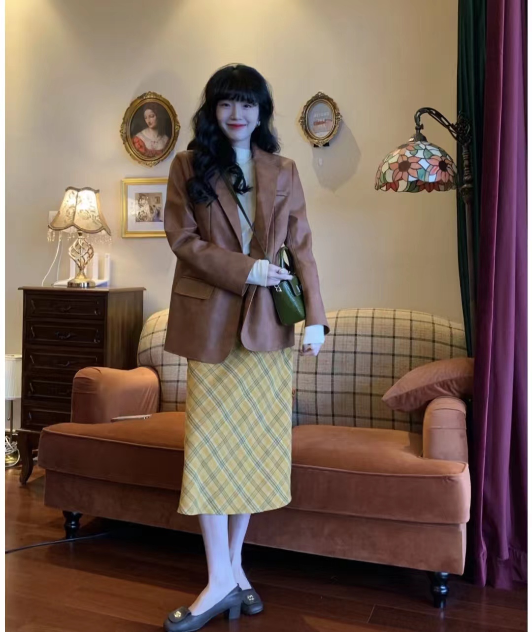 皮衣怎么搭配衣服女秋冬,2020洋气套装皮衣