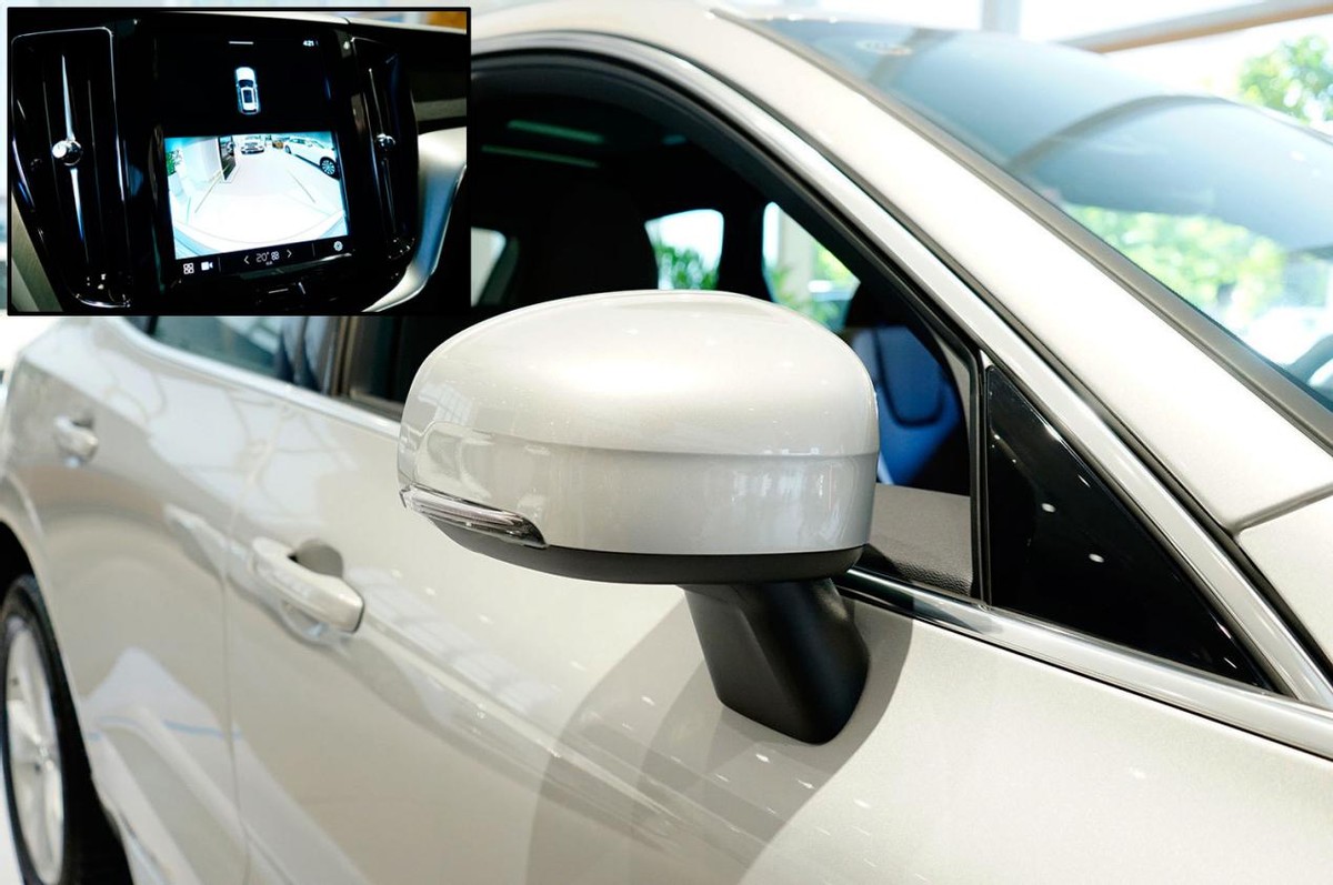 沃尔沃xc902022款t8试驾评测,沃尔沃xc602022款哪个颜色好看