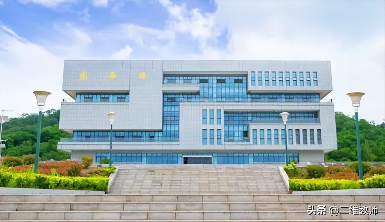 全国四所院校不输本科的专科学院,你想不到的4所专科院校