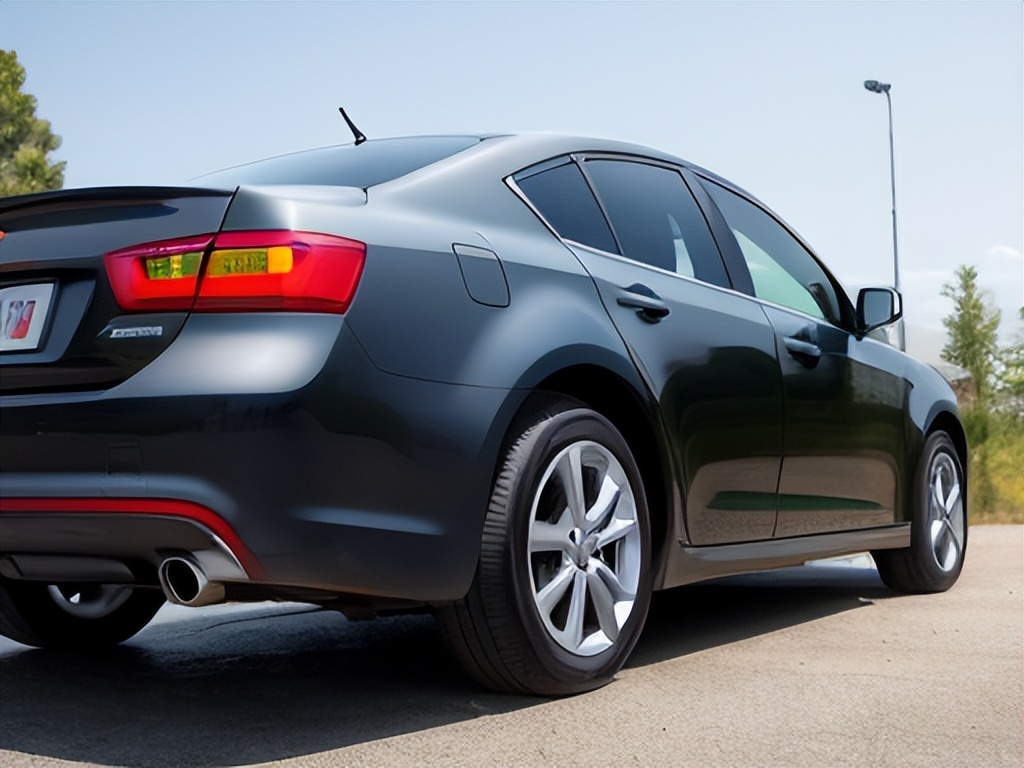 面包车轮胎多少公里换一次,大众迈腾轮胎多少公里换一次