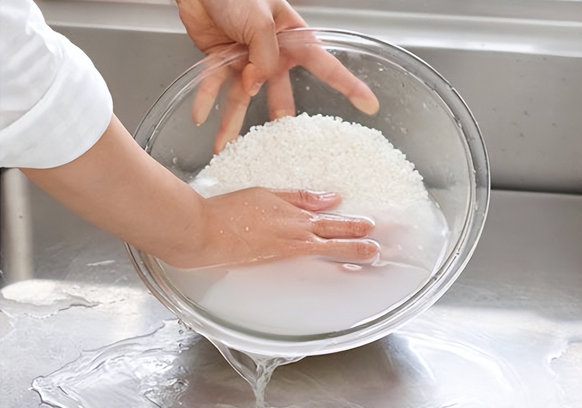 塑料养花小桶,塑料桶养花种菜