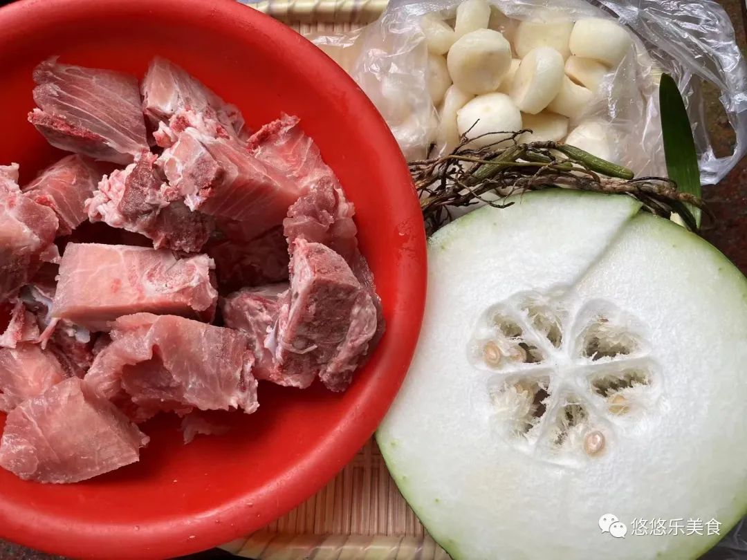 咳嗽痰多煮什么喝对嗓子好,冬季咳嗽嗓子有痰煮什么喝好