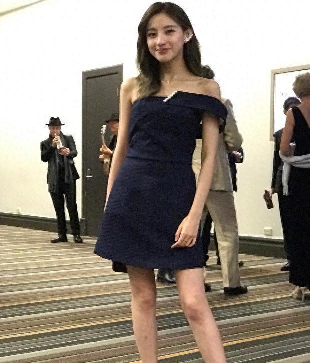 她曾是央视最美女主持,她是央视知名主持人