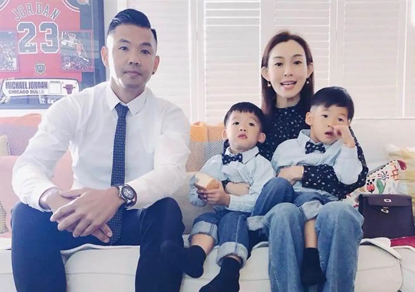 鐜颁换鑰佸叕琚墠浠婚獋,鐜颁换涓堝か琚墠澶獋