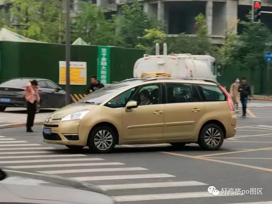 雪铁龙毕加索的加长版,雪铁龙全新c4大毕加索惊艳曝光