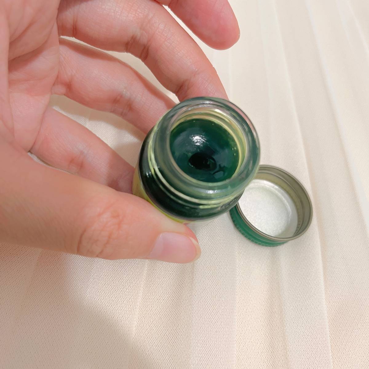 过期的泰国青草膏可以用吗,青草膏化了怎么办