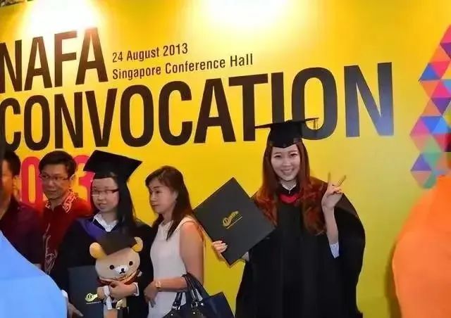 26岁身家数十亿、4年买豪车豪宅…网红翻车：炫富为假，虚荣为真