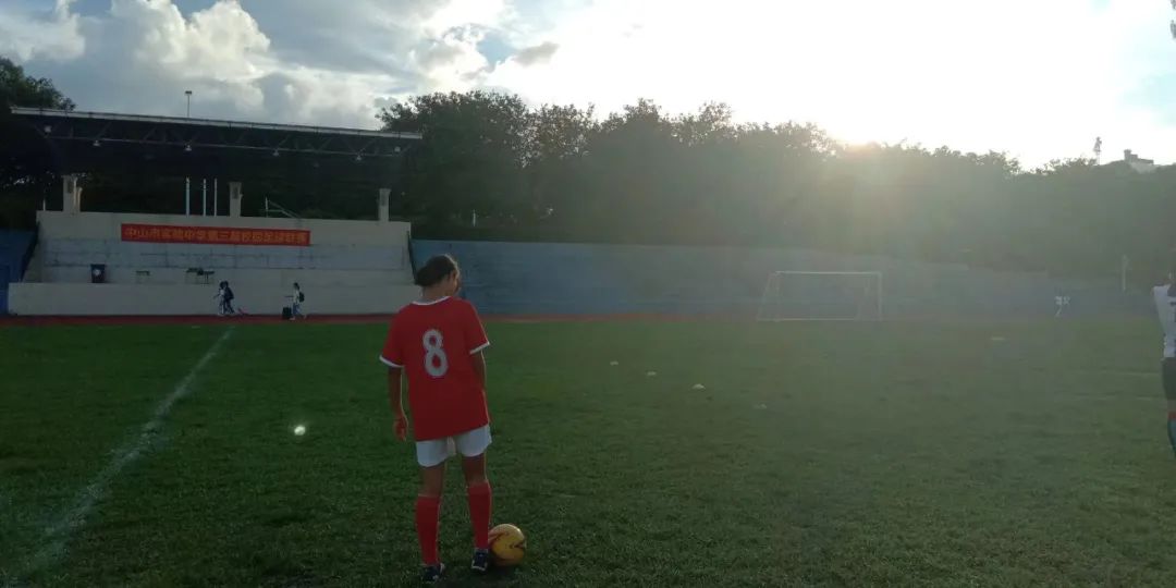 瓒崇悆濂冲姝︽眽,骞垮窞浣撹偛瀛﹂櫌瓒崇悆濂冲