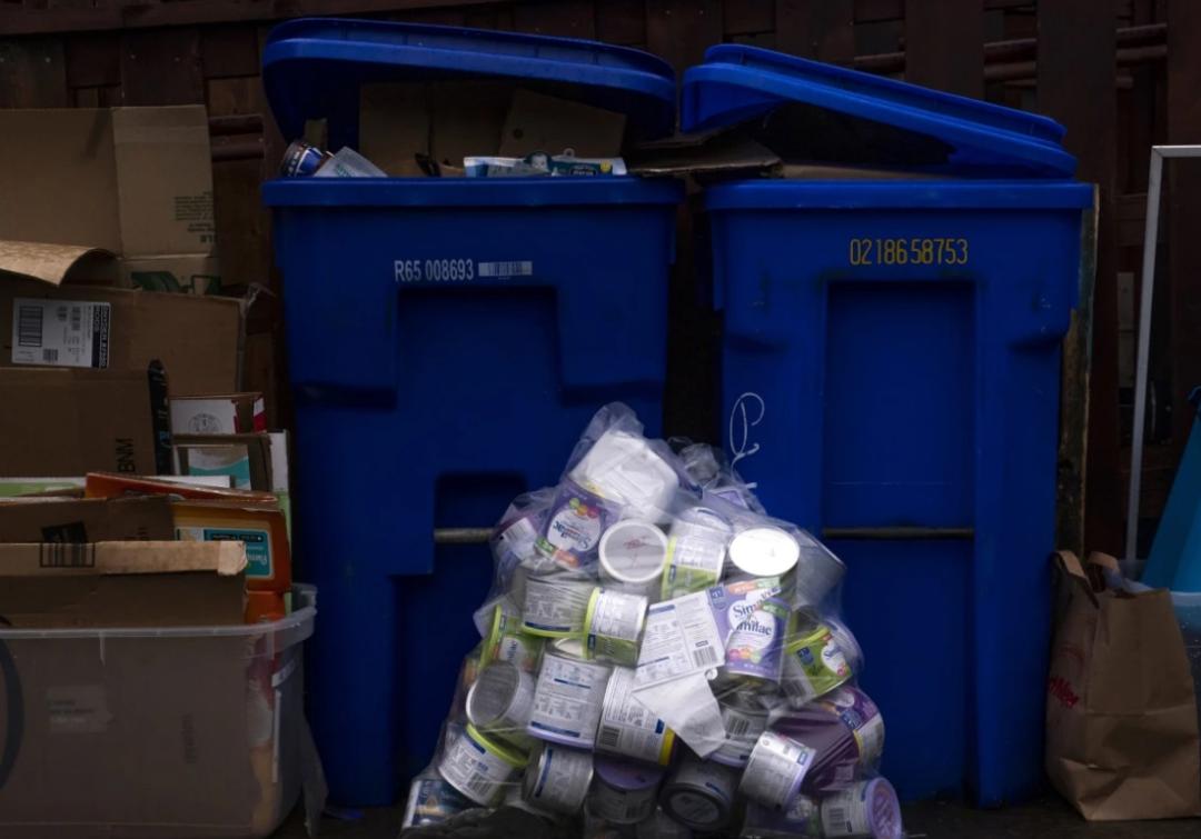 缺8万货车司机！美国奶粉危机拜登急派军机赴欧洲推飞行配方奶粉