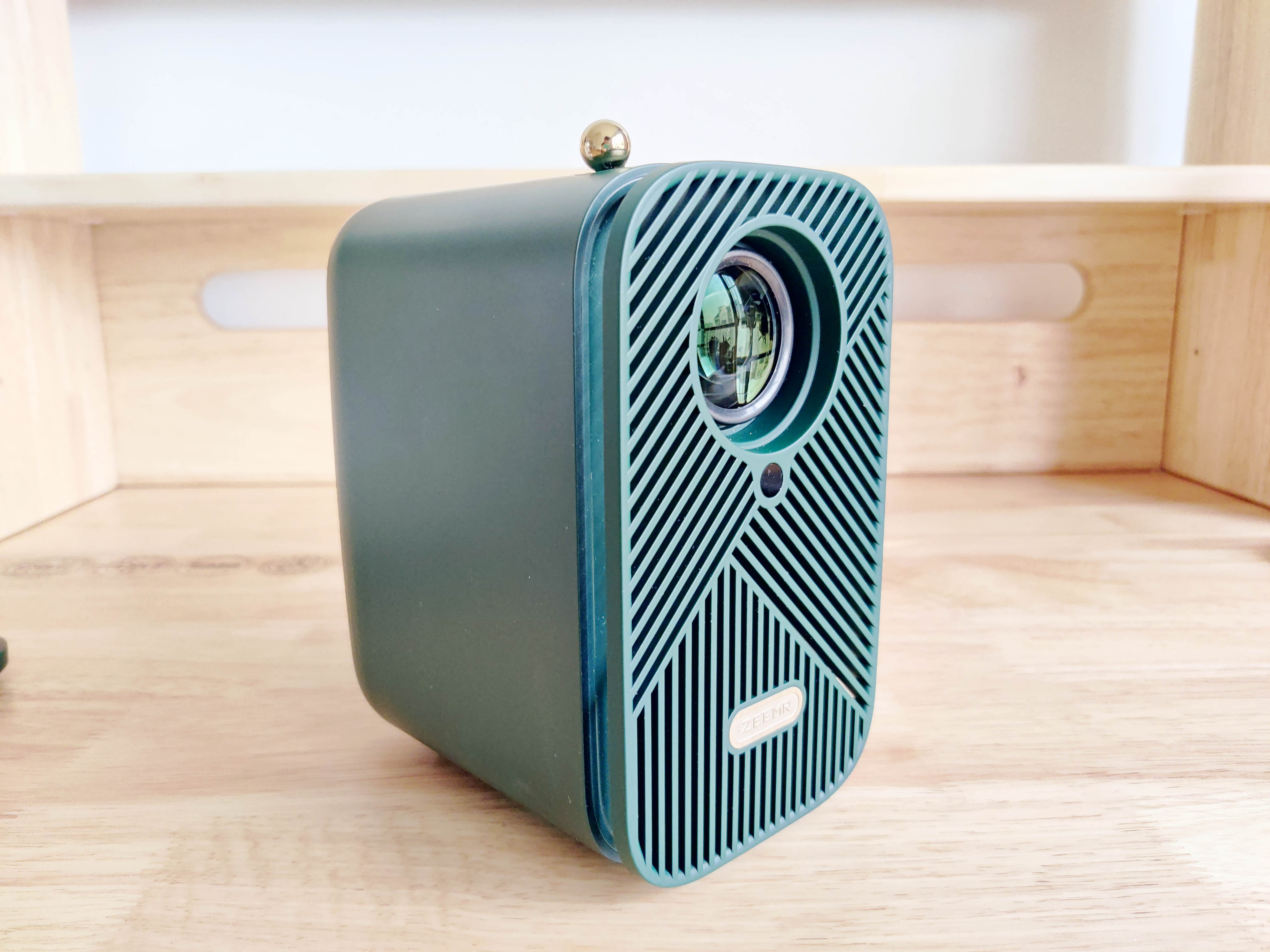 知麻投影仪m1幕布,知麻投影仪外接音箱