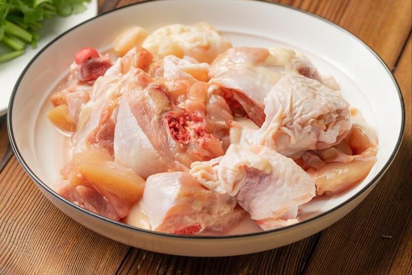 炖鸡肉柴了怎么变嫩,炖的鸡肉柴了怎么变嫩