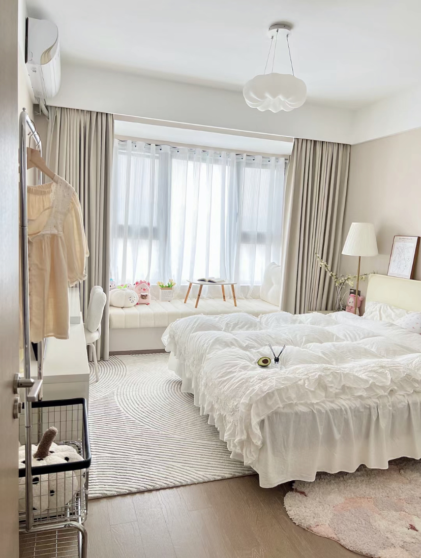 江苏夫妻“教科书式”的装修火了，全屋布置得干净又实用，超羡慕