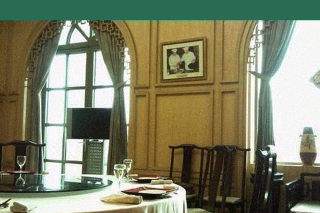 你能接受服务费么,免费七天体验订位