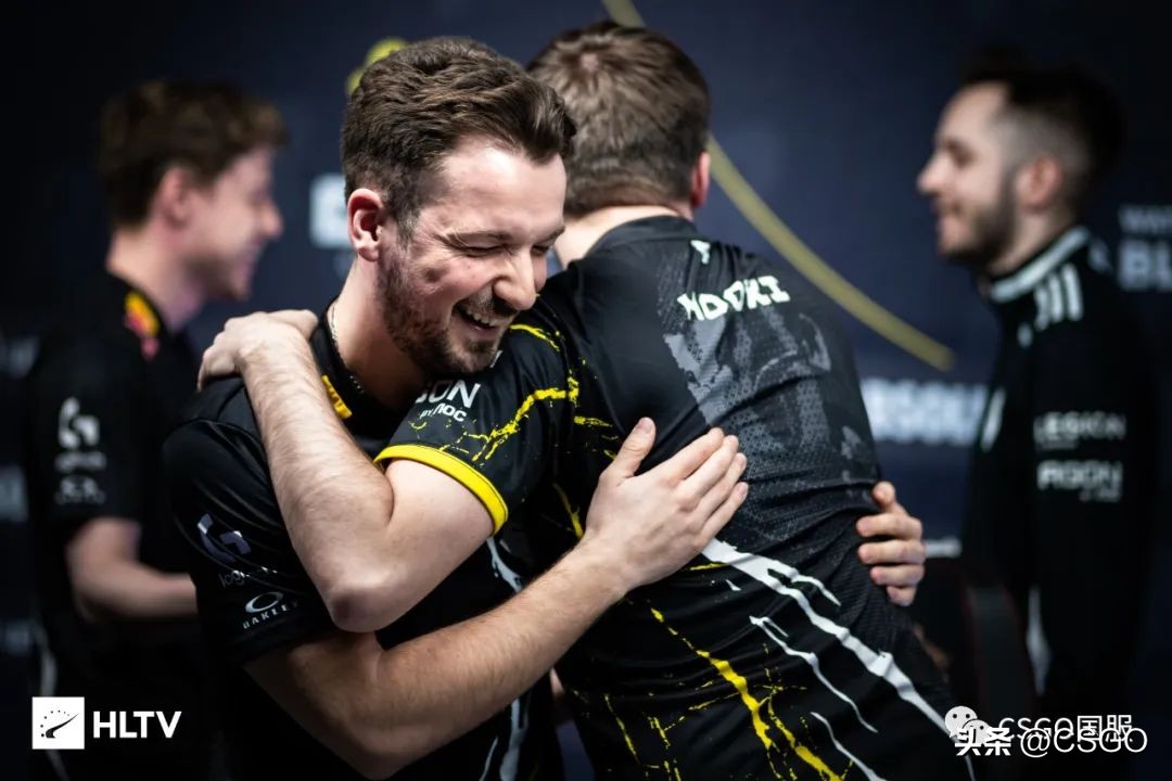 黑马9INE成五年首支进入Major的波兰战队！Heroic携手晋级传奇组