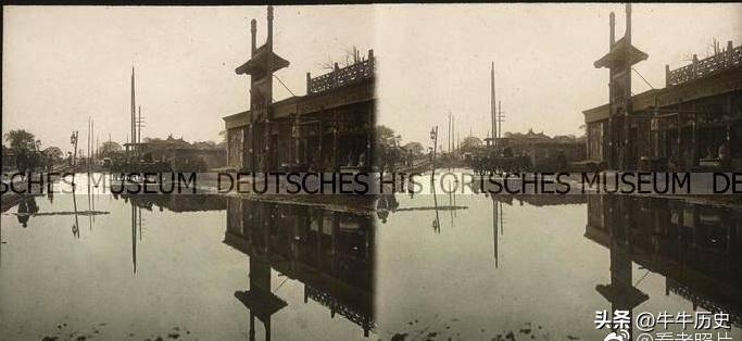 男人藏品,男子收藏罕见100元纸币