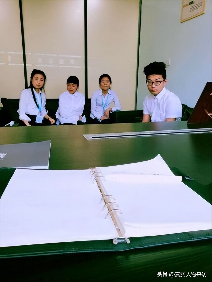 我，80后上海人，靠养猫一个月赚好几万，如今移民希腊，财务自由