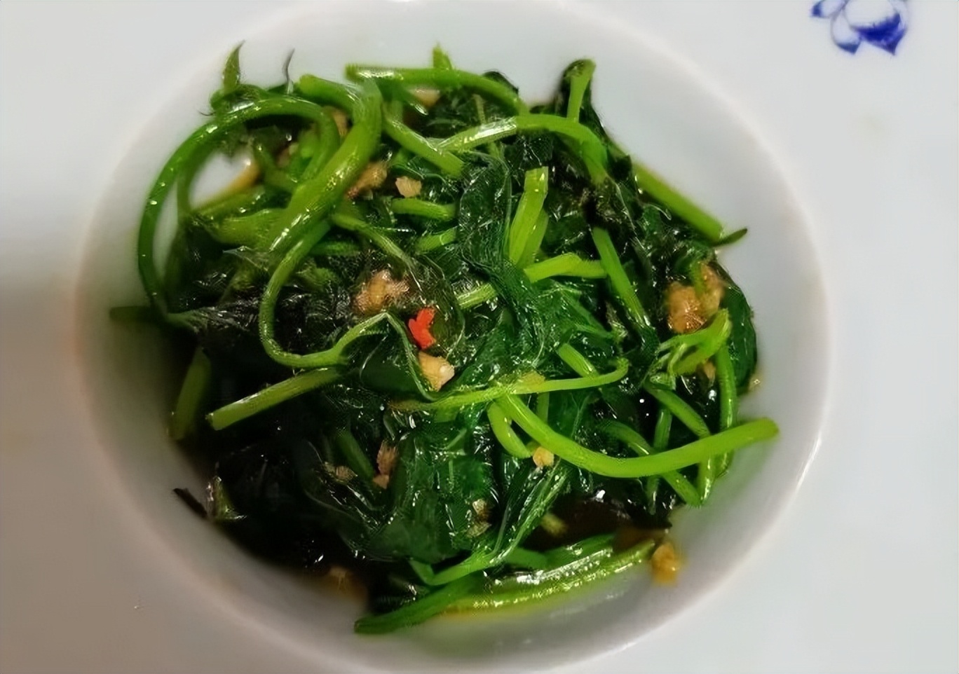 胡萝卜素是白菜的11倍，还是控糖高手！清肝补钙眼睛亮，百岁老人都爱！7月吃最鲜嫩