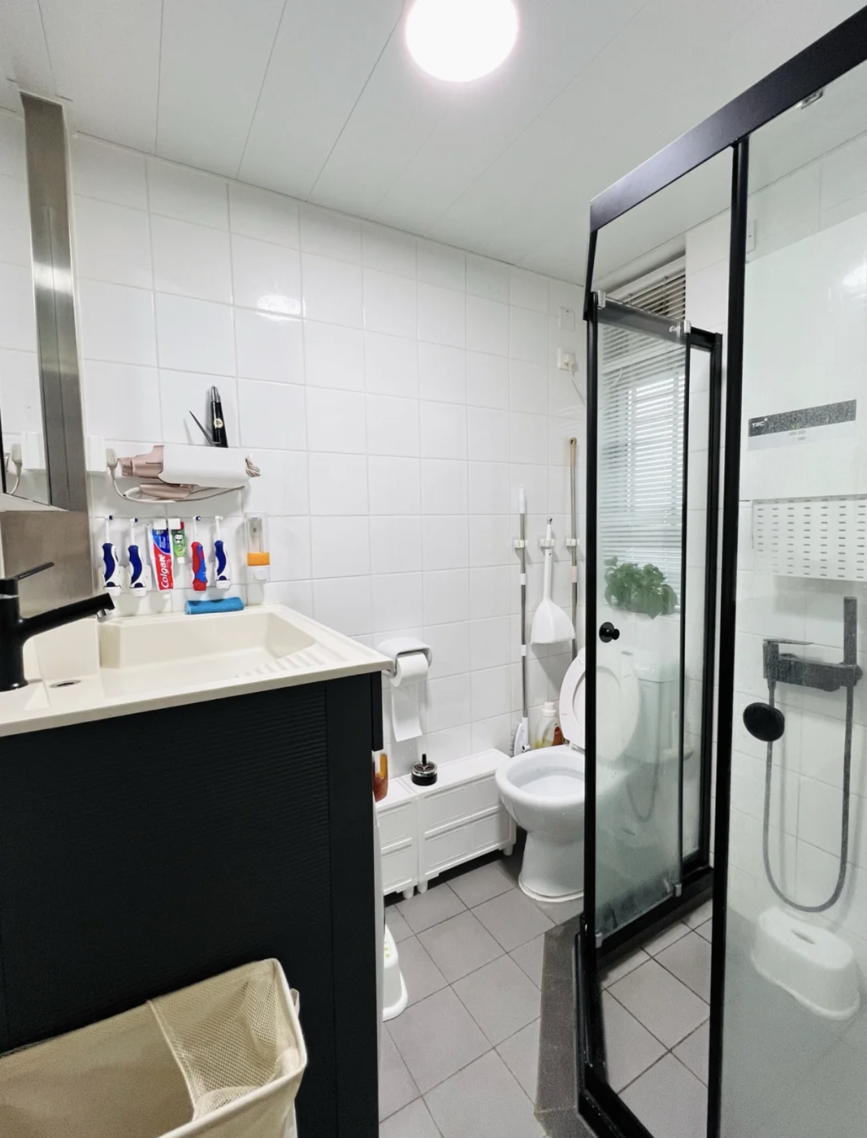 她等了8年,终于租到35㎡“公屋”,花10万装修后,效果太精致了