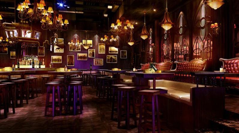 南京女老板被男司机下*情催**药,药效过强,使其当众出丑酿成悲剧