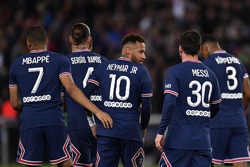 登贝莱撑起了巴萨的一片天,登贝莱巅峰高光巴萨