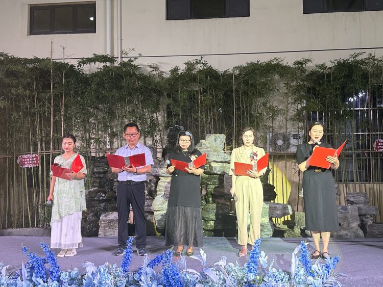 邯郸市荀子实验小学毕业典礼,邯郸市荀子实验小学有毕业生了吗