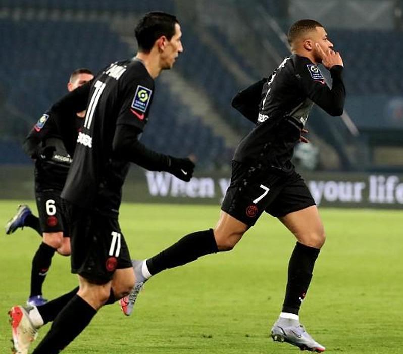 大巴黎2-1战胜图卢兹姆巴佩,法甲大巴黎胜尼斯姆巴佩