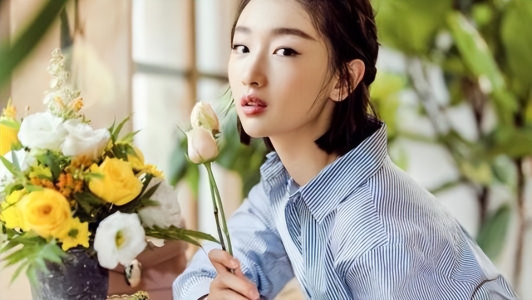 三金影后周冬雨明星评价,三金影后霸凌