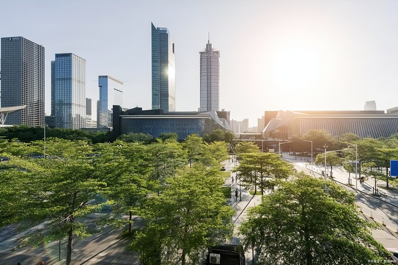 如何看待建筑工程行业,如何看待建筑行业未来发展趋势