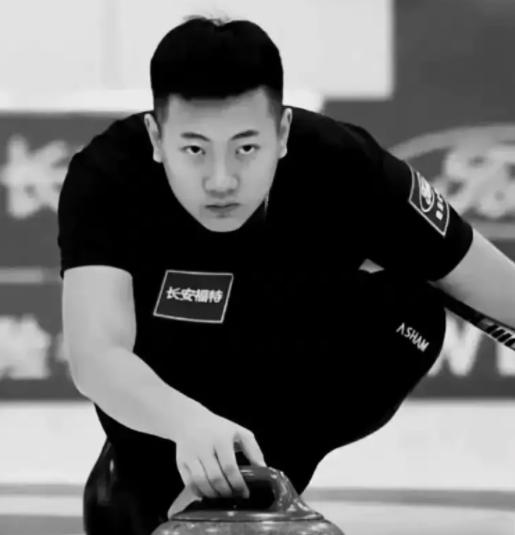 王一博运动员个人简历,王一博成长变化史