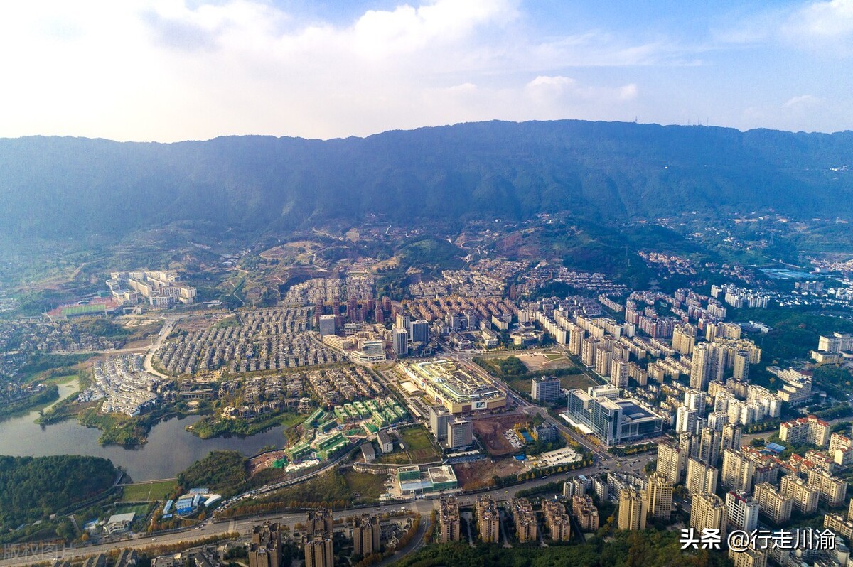 北碚区离南岸区多远,重庆北碚和江北哪个更早成为区